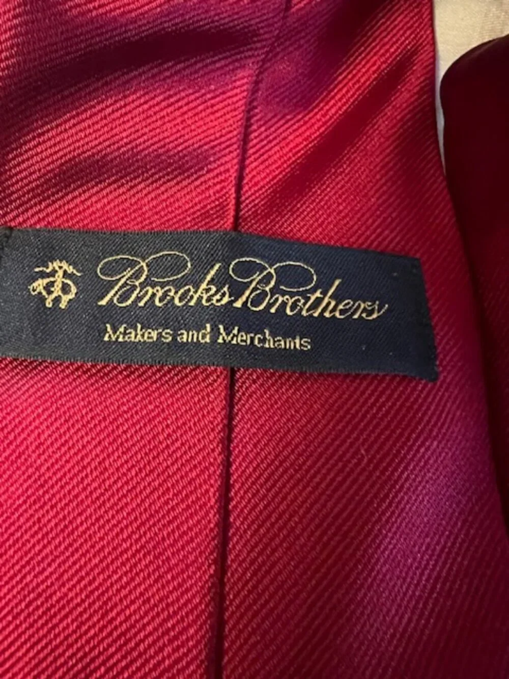 VTG Brooks Brothers Makers Solid Red Silk  Tie 3.75